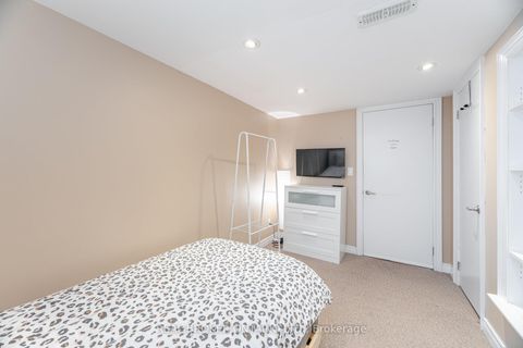 Photo 25 at 18 Adanac Drive, Cliffcrest, Toronto