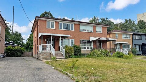 Photo 1 at 37 Foxrun Avenue, CFB, Toronto