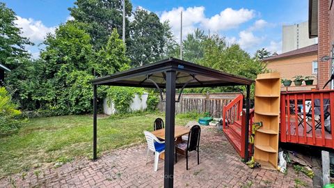 Photo 44 at 37 Foxrun Avenue, CFB, Toronto