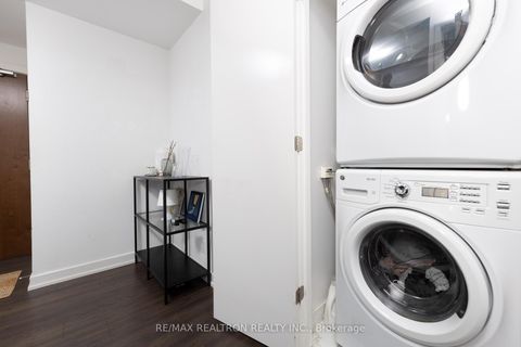 Photo 18 at 1607 - 2220 Lakeshore Boulevard W, Mimico, Toronto