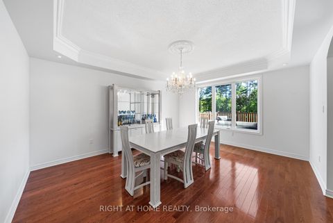 Photo 14 at 21 Lupine Crescent, Oak Ridges, Richmond Hill