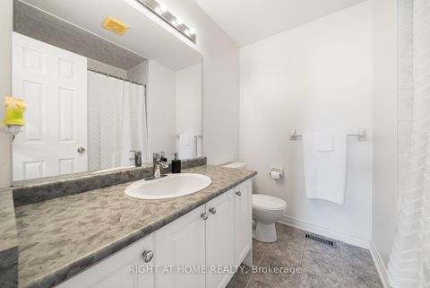 Photo 27 at 21 Lupine Crescent, Oak Ridges, Richmond Hill