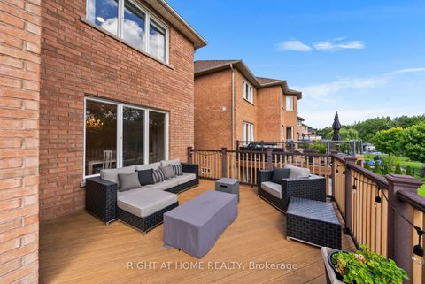 Photo 34 at 21 Lupine Crescent, Oak Ridges, Richmond Hill