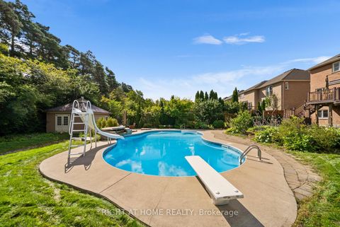 Photo 38 at 21 Lupine Crescent, Oak Ridges, Richmond Hill