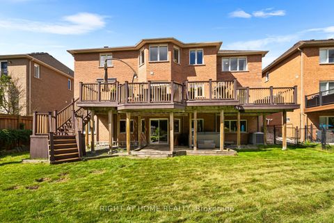 Photo 39 at 21 Lupine Crescent, Oak Ridges, Richmond Hill