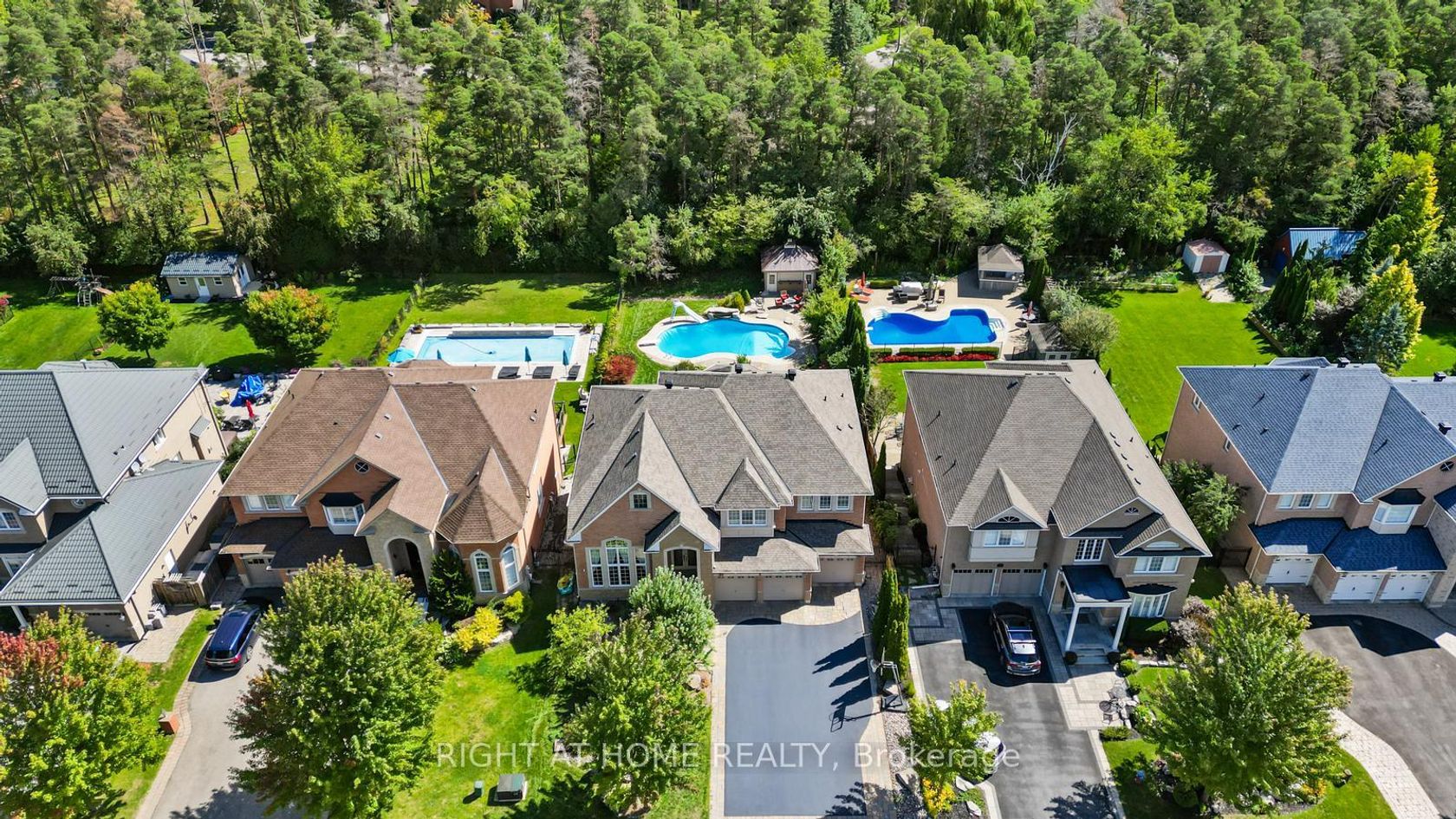 21 Lupine Crescent, Oak Ridges, Richmond Hill 