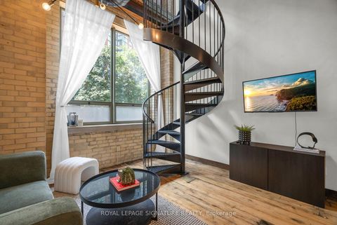 Photo 3 at 206 - 781 King Street W, Niagara, Toronto