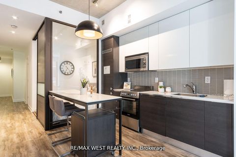 Photo 4 at 209 - 8 Dovercourt Road, Little Portugal, Toronto