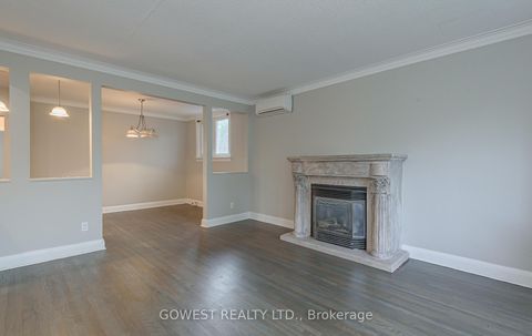 Photo 7 at 66 Twelfth Street, New Toronto, Toronto