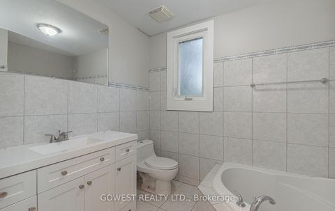 Photo 18 at 66 Twelfth Street, New Toronto, Toronto