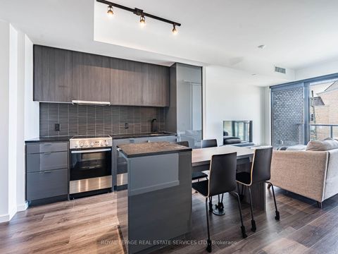 Photo 5 at 312 - 7 Smith Crescent, Queensway, Toronto