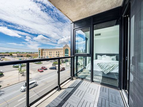 Photo 23 at 312 - 7 Smith Crescent, Queensway, Toronto
