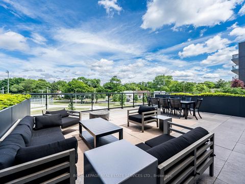 Photo 27 at 312 - 7 Smith Crescent, Queensway, Toronto