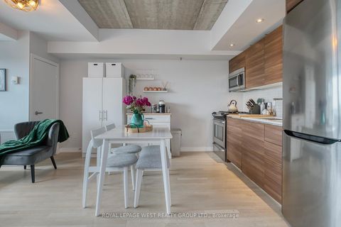 Photo 4 at 301 - 51 Lady Bank Road, Queensway, Toronto