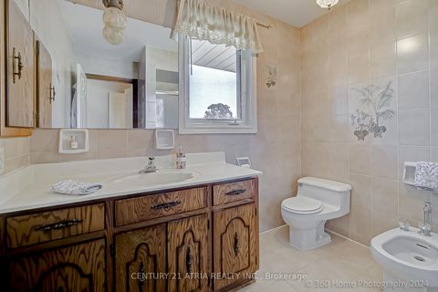 Photo 22 at 119 Glen Long Avenue, Glen Park, Toronto