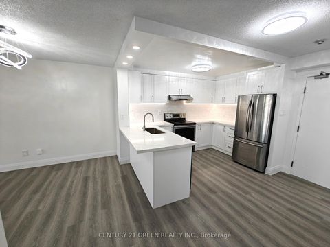 Photo 10 at 1206 - 4 Park Vista, Parkview, Toronto Photo 10 at 1206 - 4 Park Vista, Parkview, Toronto