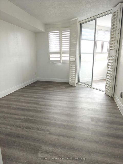 Photo 14 at 1206 - 4 Park Vista, Parkview, Toronto Photo 14 at 1206 - 4 Park Vista, Parkview, Toronto