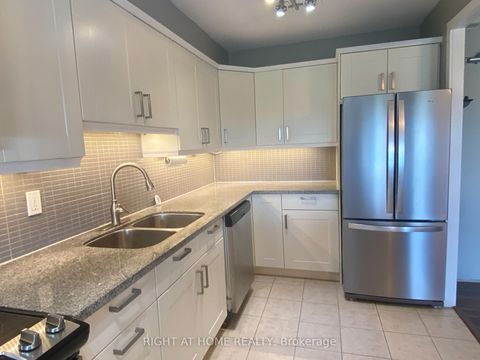 Photo 4 at 1304 - 240 Scarlett Road, Smythe, Toronto Photo 4 at 1304 - 240 Scarlett Road, Smythe, Toronto