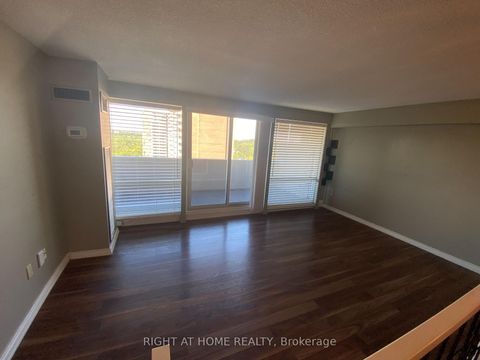 Photo 6 at 1304 - 240 Scarlett Road, Smythe, Toronto Photo 6 at 1304 - 240 Scarlett Road, Smythe, Toronto