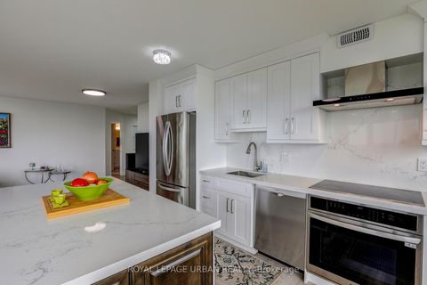 Photo 12 at 1905 - 5 Greystone Walk Drive, Kennedy Park, Toronto