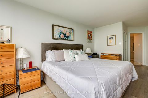 Photo 17 at 1905 - 5 Greystone Walk Drive, Kennedy Park, Toronto