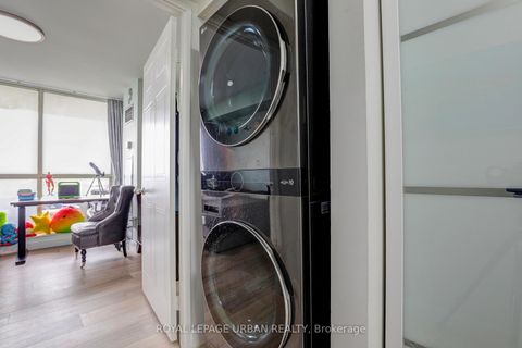 Photo 20 at 1905 - 5 Greystone Walk Drive, Kennedy Park, Toronto