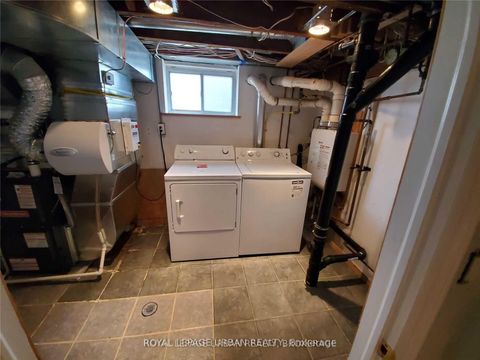 Photo 5 at 130 Yardley Avenue, Parkview, Toronto