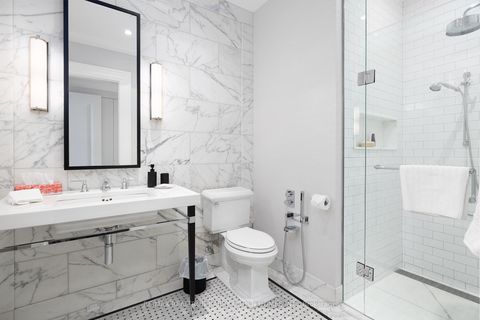 Photo 26 at 17 Ardwold Gate, Casa Loma, Toronto