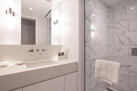 Photo 29 at 17 Ardwold Gate, Casa Loma, Toronto