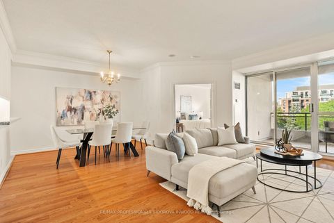 Photo 11 at 507 - 2662 Bloor Street W, Kingsway South, Toronto