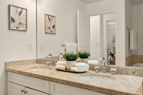 Photo 27 at 507 - 2662 Bloor Street W, Kingsway South, Toronto