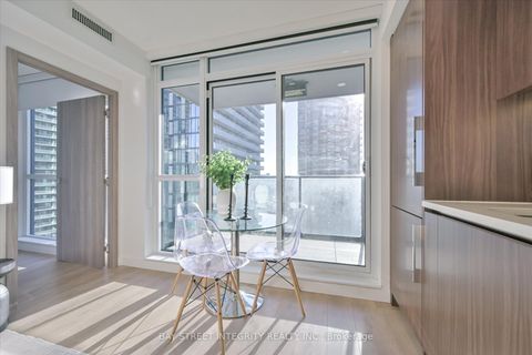 Photo 10 at 3507 - 38 Widmer Street, Waterfront Communities C1, Toronto