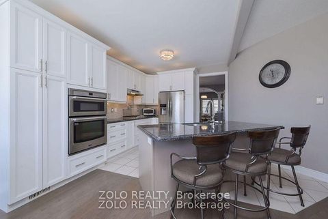 Photo 10 at 1680 Angus Street, Alcona, Innisfil Photo 10 at 1680 Angus Street, Alcona, Innisfil