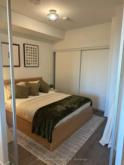 Photo 12 at 820 - 270 Dufferin Street, South Parkdale, Toronto