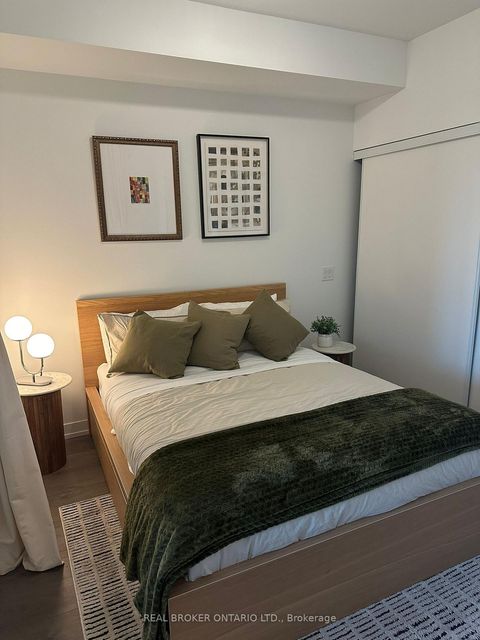Photo 13 at 820 - 270 Dufferin Street, South Parkdale, Toronto