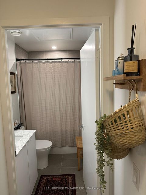 Photo 14 at 820 - 270 Dufferin Street, South Parkdale, Toronto
