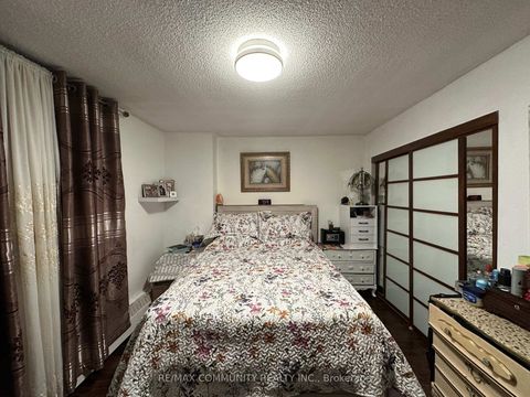 Photo 6 at 1604 - 370 Dixon Road, The Westway, Toronto