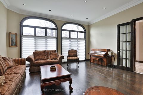 Photo 8 at 290 Byng Avenue, Willowdale East, Toronto
