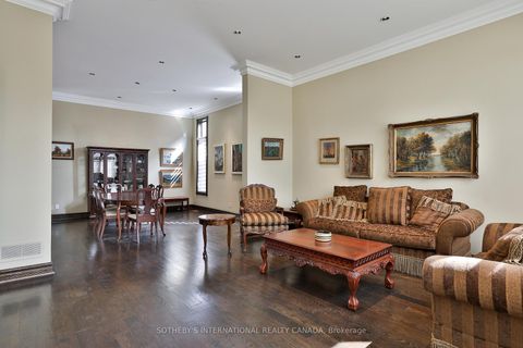 Photo 10 at 290 Byng Avenue, Willowdale East, Toronto