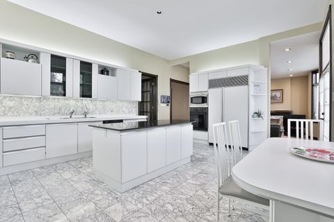 Photo 16 at 290 Byng Avenue, Willowdale East, Toronto