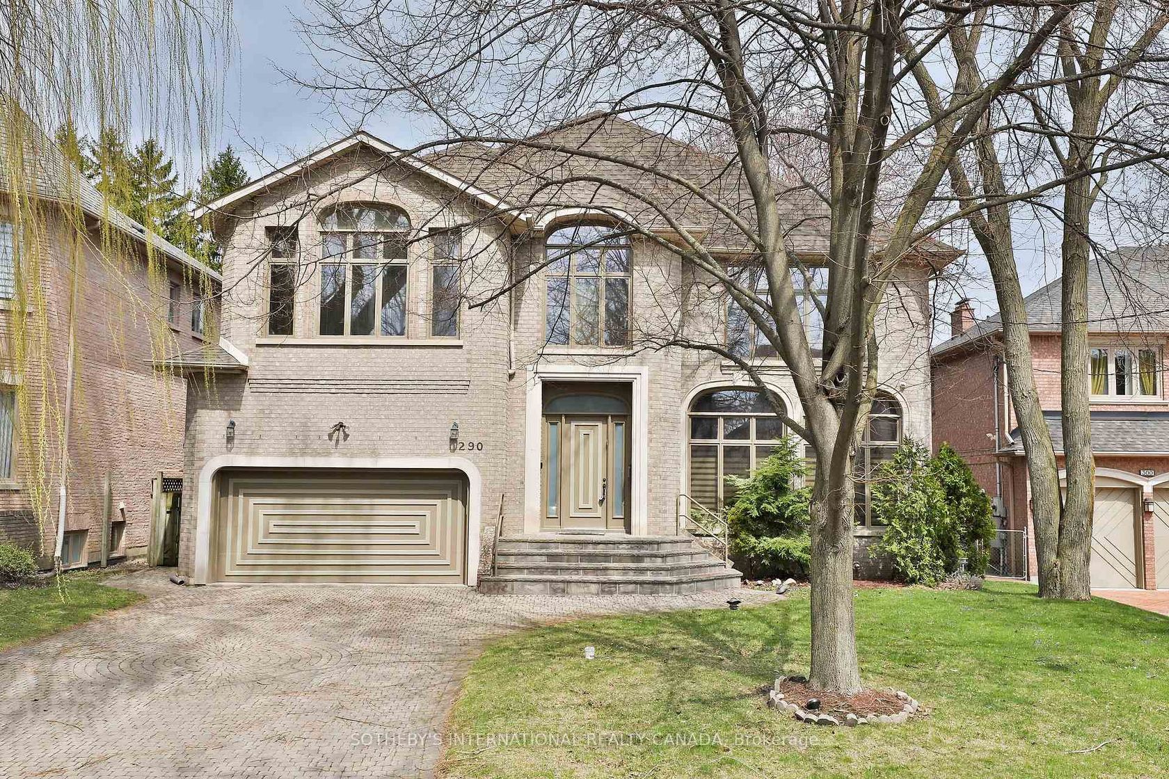 290 Byng Avenue, Willowdale East, Toronto 