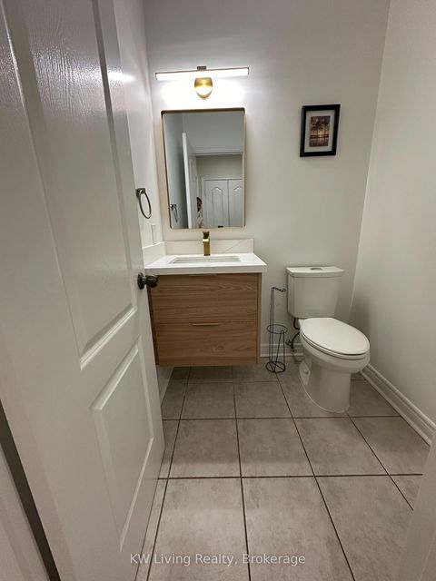 Photo 10 at 43 Bayswater Avenue, Oak Ridges Lake Wilcox, Richmond Hill