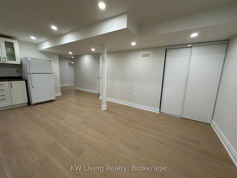 Photo 23 at 43 Bayswater Avenue, Oak Ridges Lake Wilcox, Richmond Hill
