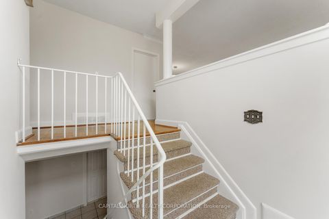 Photo 4 at 7 Golfwood Heights, The Westway, Toronto