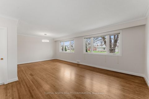 Photo 6 at 7 Golfwood Heights, The Westway, Toronto