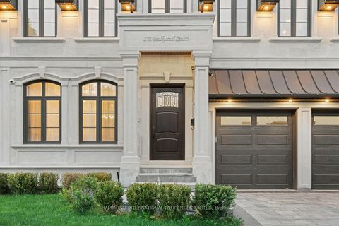 Photo 1 at 173 Millpond Court, Mill Pond, Richmond Hill