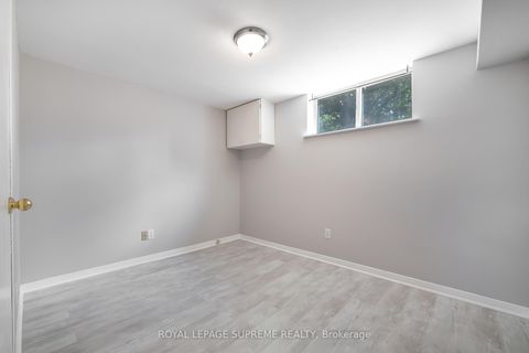 Photo 34 at 75 Windhill Crescent, Humbermede, Toronto