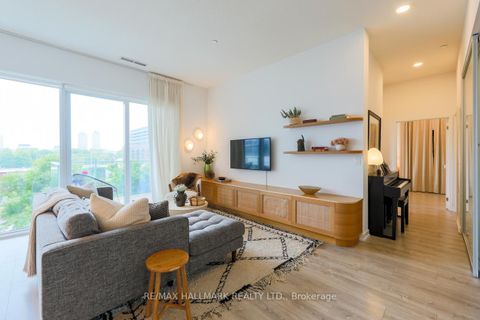 Photo 7 at 402 - 20 Tubman Avenue, Regent Park, Toronto