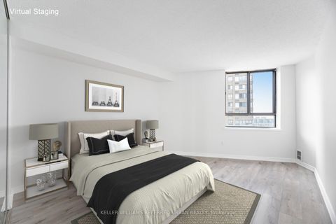 Photo 13 at 2008 - 270 Queens Quay W, Waterfront Communities C1, Toronto