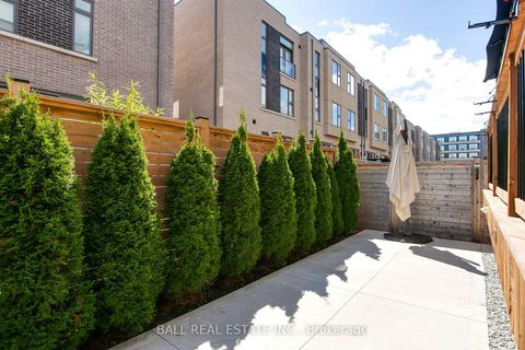 Photo 42 at 255 Smallwood Circle, Brownridge, Vaughan